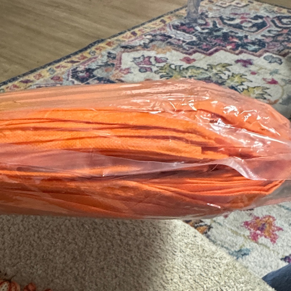 Amazon Pumpkin Candy Goodie Bags - Orange and Black 48 piece per pack - Picture 10 of 10